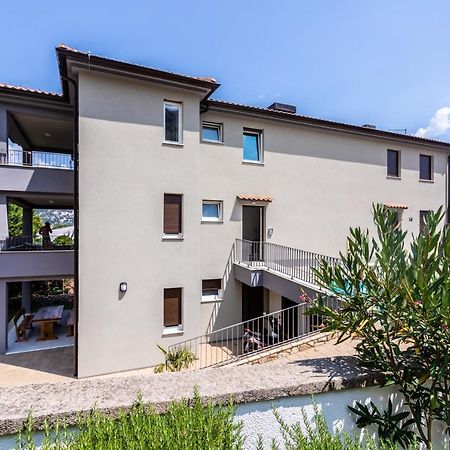 Apartments Vugrinec With Terrace Baska  Exterior photo